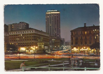 IT2 - Carte Postala-ITALIA- Napoli, Piazza Municipio, circulata 1972 foto