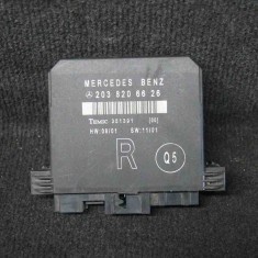 Modul de control ușă dreapta spate MERCEDES-BENZ C W203 2004 OEM: A2038206626 2011308