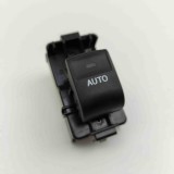 Buton geam ușă st&acirc;nga spate TOYOTA LAND CRUISER _J15_ 2018 OEM: 8481030220,84810-30220 | 30380104