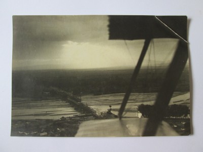 Fotografie aeriană 170 x 115 mm realizată dintr-un avion ICAR &amp;icirc;n anii 30 foto
