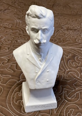 Figurina portelan biscuit Heidenstam, laureat premiul nobel pentru Literatura foto