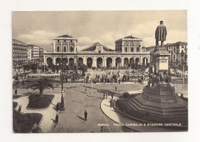 FA58-Carte Postala- ITALIA - Napoli, Piazza Garibaldi e stazione centrale 1959 foto