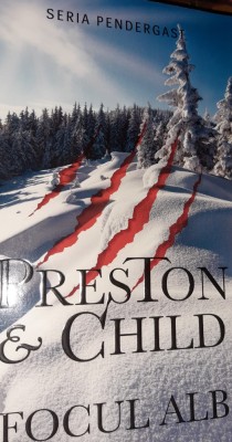 FOCUL ALB Douglas Preston, Lincoln Child T foto