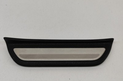 Ornament prag dreapta spate KIA XCEED CD 2020 OEM: 85888-J7700,85887-J7700WK | 28098758 foto