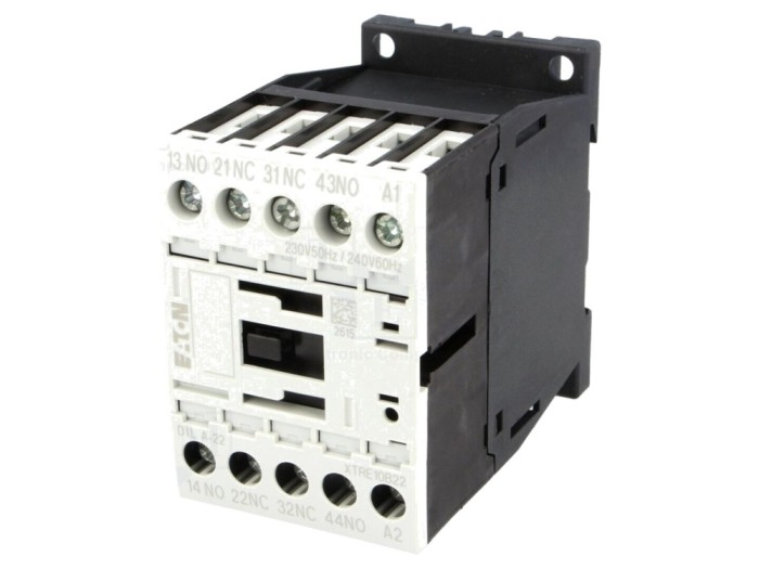 Contactor 4-polar 230V AC, 4A