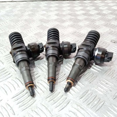 Injectoare Volkswagen Audi Seat Skoda 1.9 BLS 2002 - 2010 foto