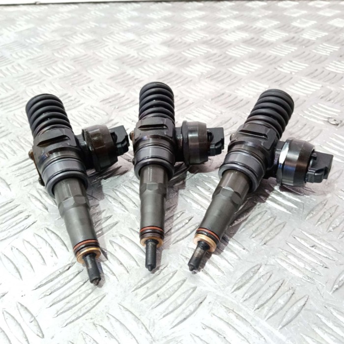 Injectoare Volkswagen Audi Seat Skoda 1.9 BLS 2002 - 2010