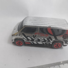 bnk jc Hot Wheels 2022 Speed Blur 5‑Pack Custom '77 Dodge Van