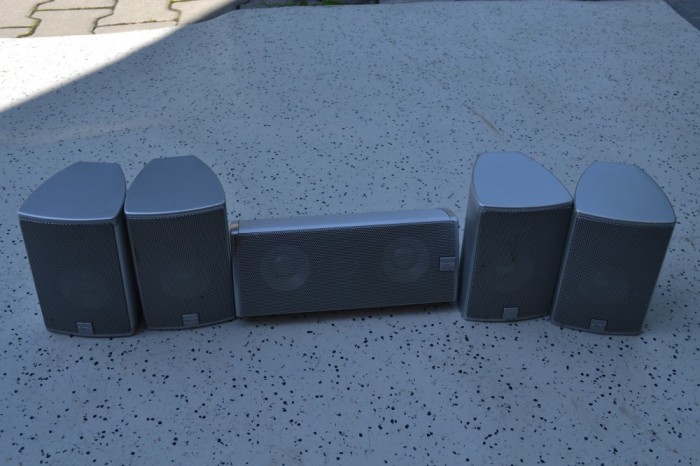 Boxe Canton CD 10 si Centru CD 20