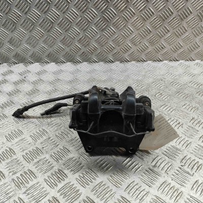 Etrier de fr&amp;acirc;nă dreapta spate VW T-ROC A11 2022 OEM: Off-road | 32193823 foto