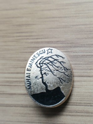 Insigna Mihai Eminescu foto