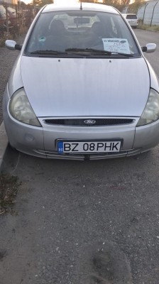 Autoturism Ford KA foto