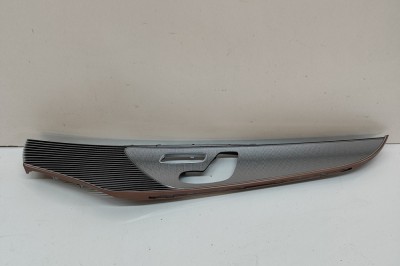 Ornament panou ușă dreapta față MERCEDES-BENZ EQC 2020 OEM: A2937209603 | 31721843 foto