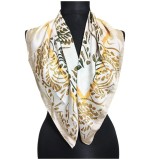 Esarfa din satin cu frunze