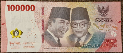 100000 rupiah 2022, Indonezia foto