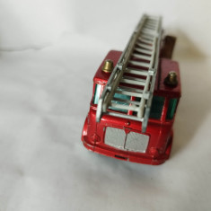 bnk jc Matchbox K-15 Merryweather Fire Engine