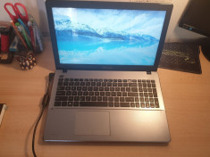 Laptop ASUS X550J foto