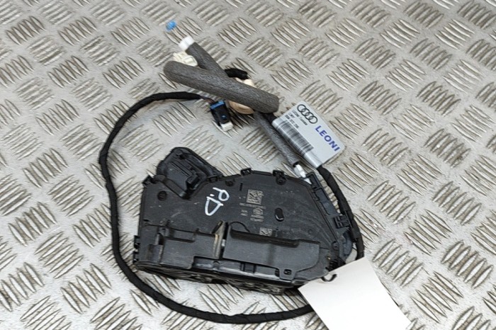 AUDI Q4 SUV F4B 2021 OEM: 5TB837016C SKU: 25749892