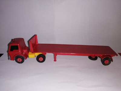 bnk jc Matchbox K20 Tractor Transporter foto