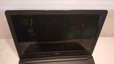 carcasa cu balamale laptop DELL INSPIRON 15 , stare buna foto