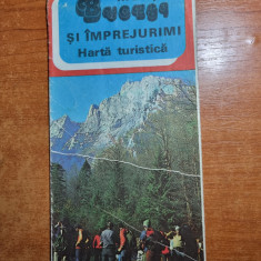 muntii bucegi si imprejurimi - harta turistica - din anul 1982 - dim. 65\47 cm