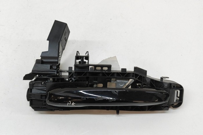 M&acirc;ner exterior ușă st&acirc;nga față MERCEDES-BENZ CLA Coupe C118 2023 OEM: A0997601702,A0997601559 | 31980469