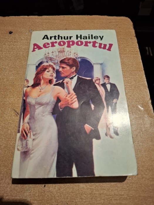 Arthur hailey-aeroportul