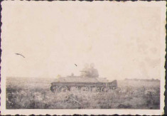 HST 382S Poză tanc sovietic T34 abandonat Frontul de Est Al Doilea Război foto