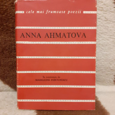 POEZII-ANNA AHMATOVA