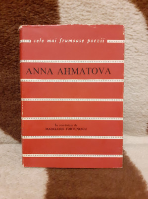 POEZII-ANNA AHMATOVA foto