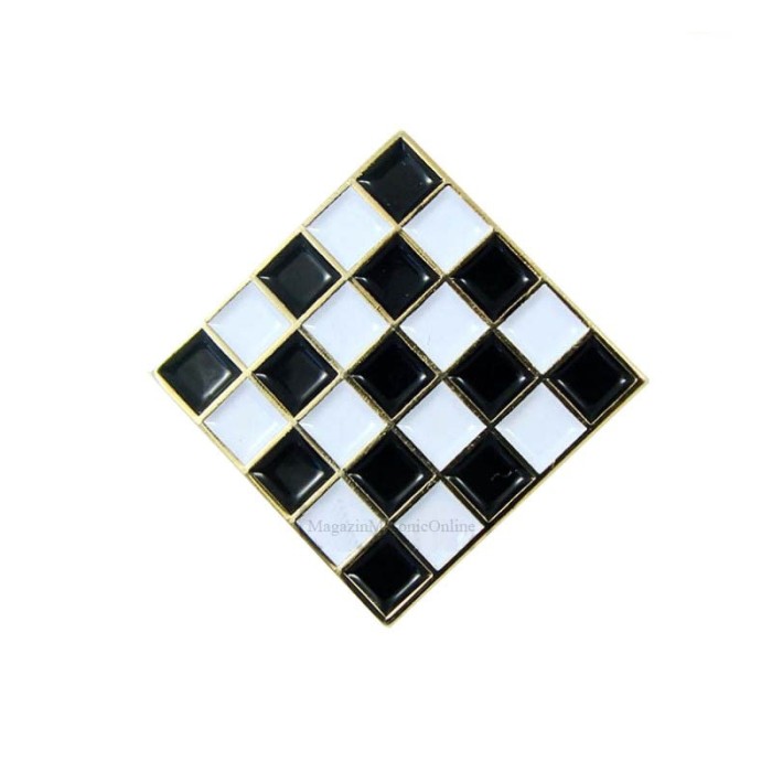 Pin Masonic mozaic - tabla sah