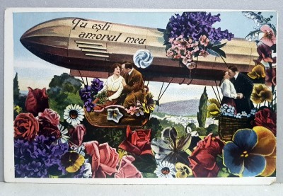 TU ESTI AMORUL MEU , ALEGORIE , DESEN , CU FLORI SI ZEPPELIN , CARTE POSTALA ILUSTRATA , POLICROMA, CIRCULATA , PERIOADA INTERBELICA foto
