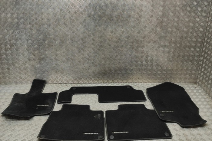 Set covorașe MERCEDES-BENZ GLE W167 2023 OEM: A1676802608,A1676802508,A1676802208,A1676803108,A1676802108 | 32058885