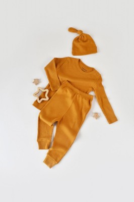Set 3 piese: bluzita cu maneca lunga, pantaloni lungi si caciulita din bumbac organic si modal - Mustar BabyCosy (Marime: 9-12 l foto
