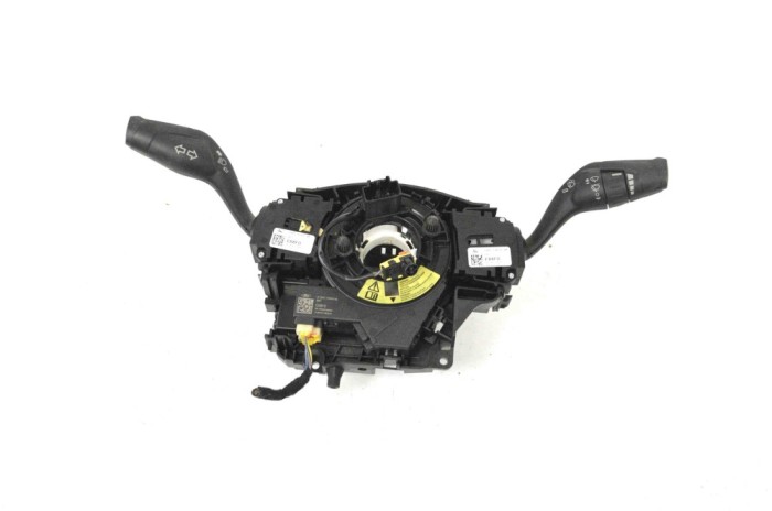 Maneta semnalizare ștergătoare FORD TRANSIT CUSTOM Minibus / passenger 2014 OEM: CV6T-17A553-AE,BK2T-13N064-CE,BK2T-3F944-BC,CV6T-13335-AD