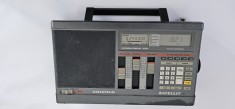 RADIO GRUNDIG SATELLIT INTERNATIONAL 400 . FUNCTIONEAZA .
