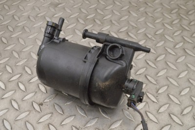 Carcasa filtru de combustibil JAGUAR XE X760 2015 OEM: GX73-9B072-AF 14553947 foto