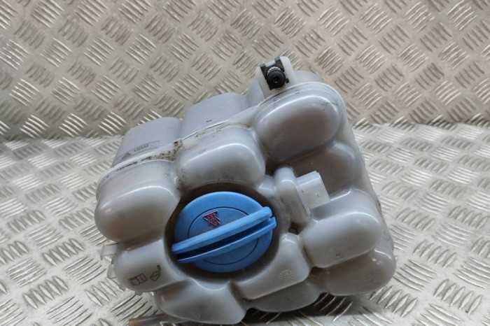 Vas de expansiune VW TOUAREG 7P5 2016 OEM: 7P0121407B 24482022