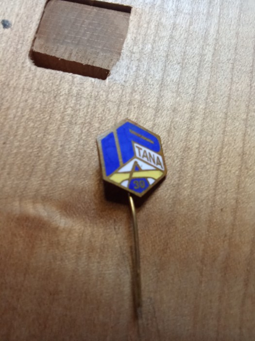 Insigne (10) Industrie TANA 30