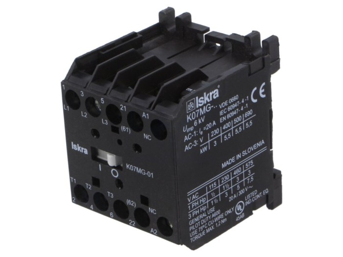 Contactor modular 4-polar, șină DIN