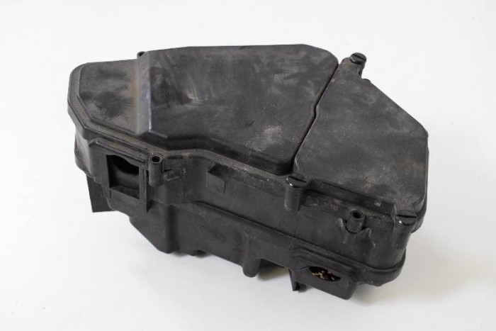 Panou de siguranțe VW TOUAREG 7LA, 7L6, 7L7 2007 OEM: 7L0937576B | 2865073