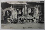 CAIRO , NEGUSTORI ARABI IN FATA PRAVALIEI , CARTE POSTALA , INTERBELICA