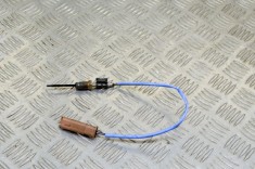 Senzor de temperatură JAGUAR F-PACE X761 2017 OEM: HK83-12B591-DA