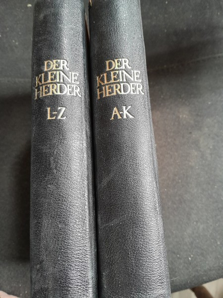 DER KLEINE HERDER, NACHSCHLAGEBUCH &Uuml;BER ALLES F&Uuml;R ALLE (MICA ENCICLOPEDIE HERDER, ENCICLOPEDIE ILUSTRATA) 2 VOLUME