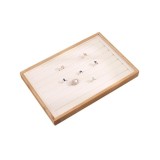 Tavă de Expunere Bijuterii din Bambus &ndash; 8 Pernițe &ndash; 35 x 24 cm &ndash; Ideală pentru