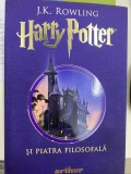 Harry Potter si piatra filosofala (volumul 1 seria Harry Potter) - J. K. Rowling, Florin Bican