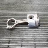 Piston OPEL VIVARO Combi 2015 OEM: 9551784995517816 4050350