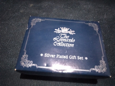 SILVER PLATED GIFT SET THE LEONARDO COLLECTION foto