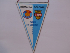 Fanion meci fotbal ROMANIA - POLONIA (27.03.1985) foto