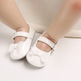Pantofiori albi din piele ecologica lacuita, cu fundita din satin (Marime
